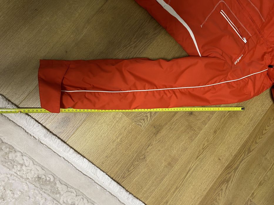 Geacă schi impermeabilă damă, călduroasă, corai, marime 36