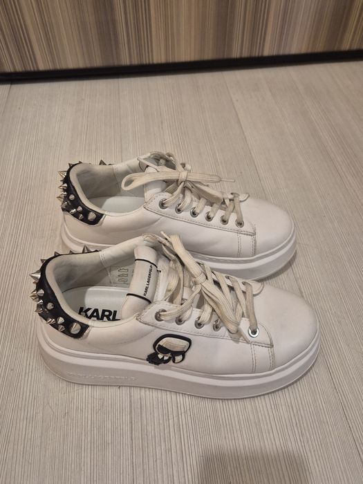 Vand adidasi originali Karl Lagerfeld