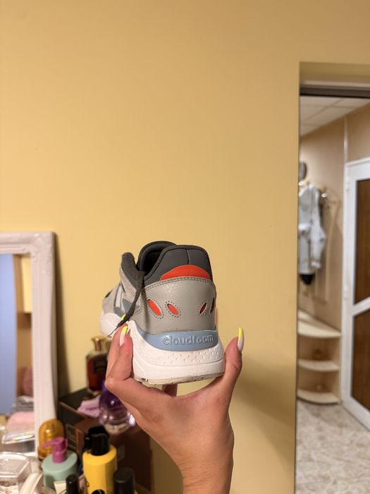 Маратонки Adidas