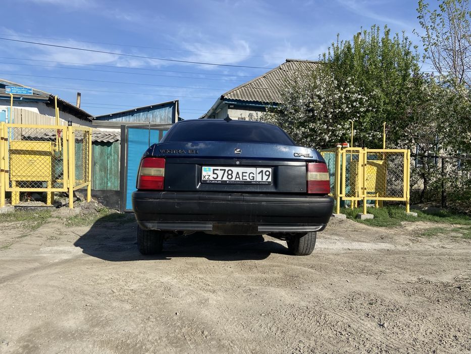 Опель вектра а 1990