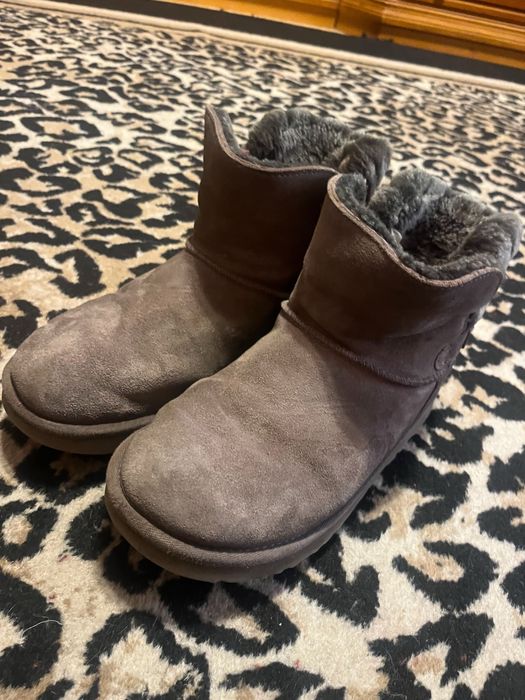 UGG editie mai veche