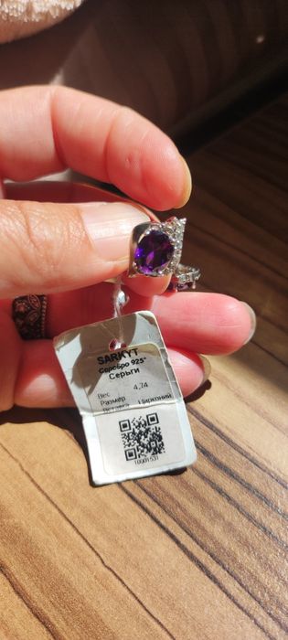 Серебряные сережки с цирконием