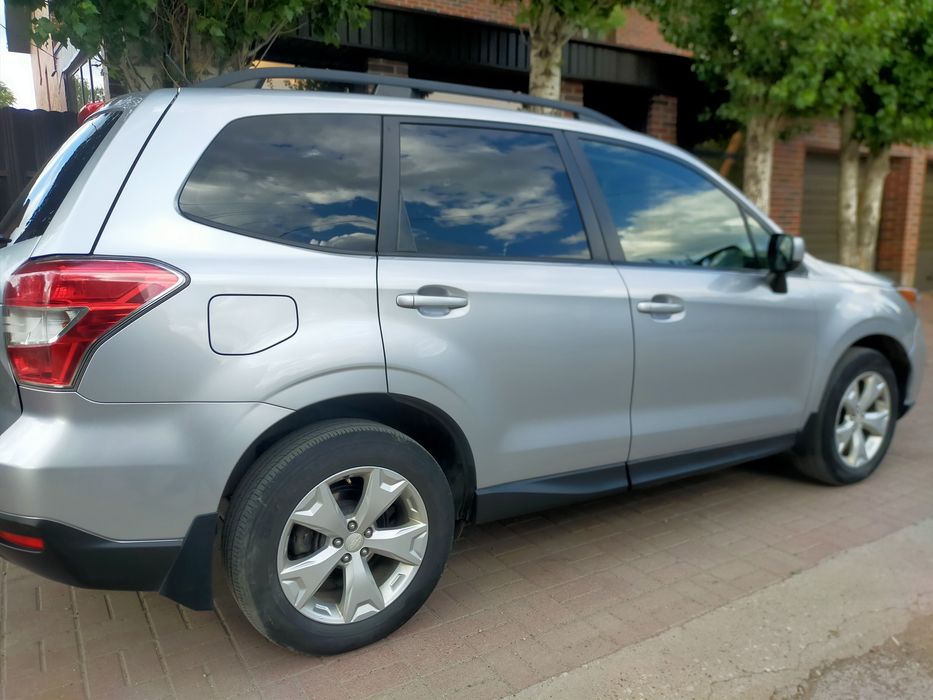 Продам Subaru forester 2014г.