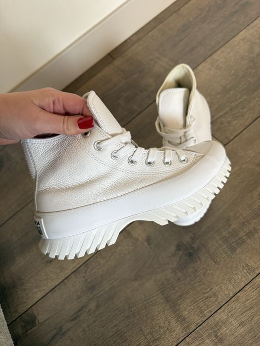 Converse бели кецове