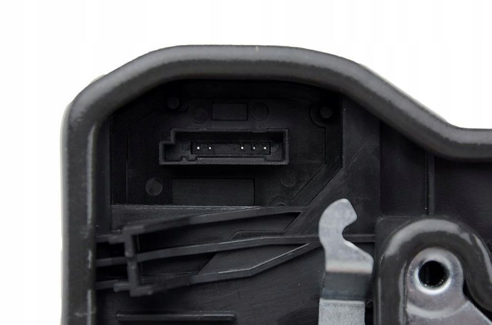 Брава За Задна Лява Врата Bmw E90 E60 E61 E84 E83 E70 E71 F01 F07 F10