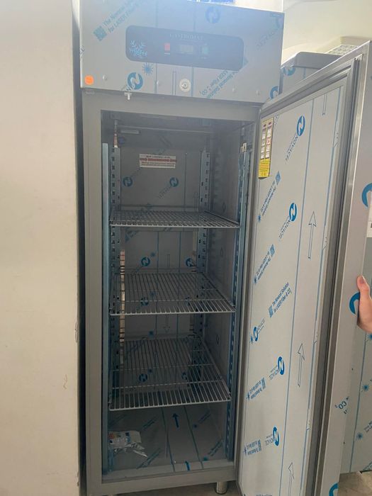 Професионален фризер Frenox BL7-M-R290  (Intimpex)