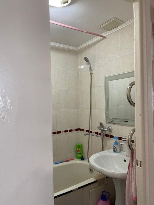 Продам 2 ком. Квартиру 9-43
