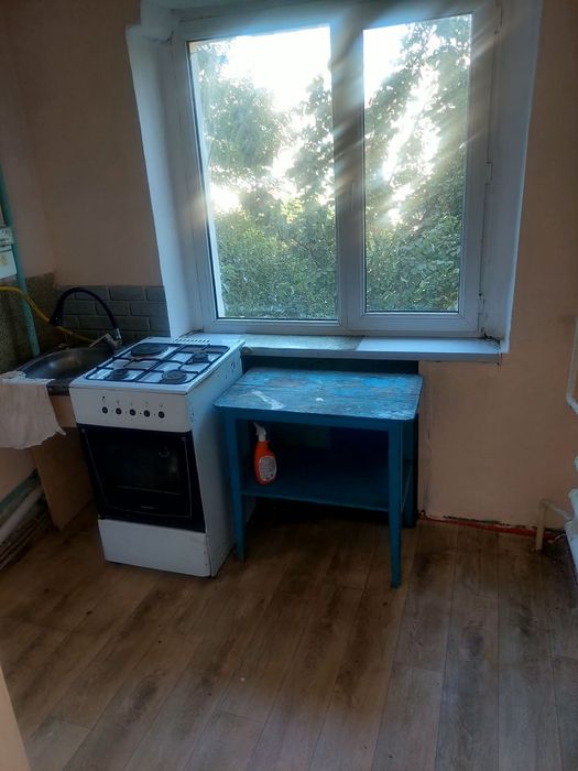 6 дом  3 етаж ПРОДАЖА