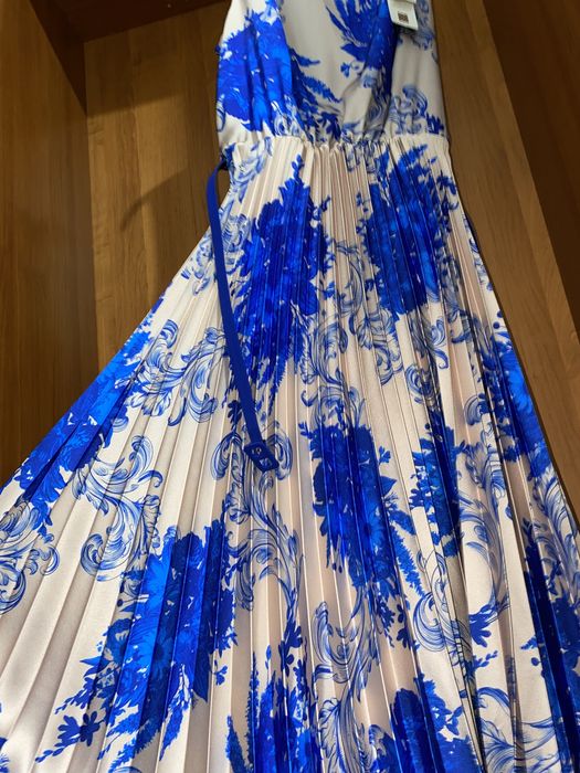 Идеальная платье на вечер