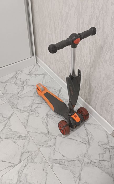 Продаются Детские велосипеды, и самокат. Великлар ва самокат сотилади.