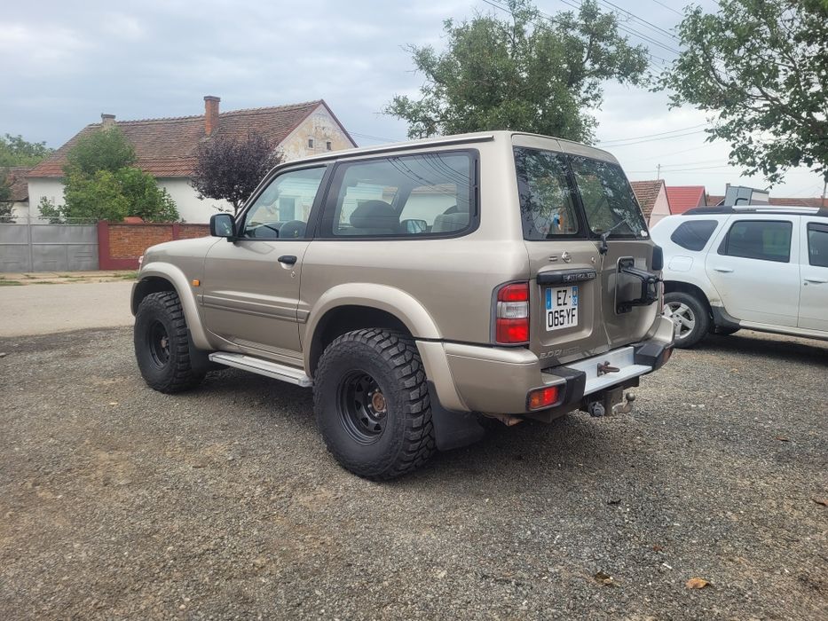 Nissan patrol y61 10/10