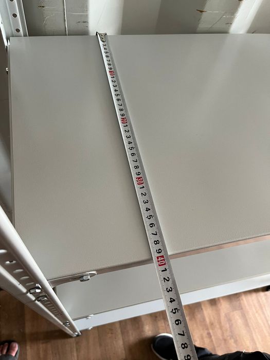 Продам стеллажи,