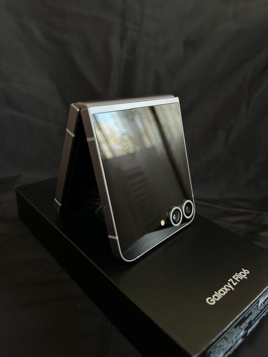 Samsung Z Flip 6, 256GB Silver