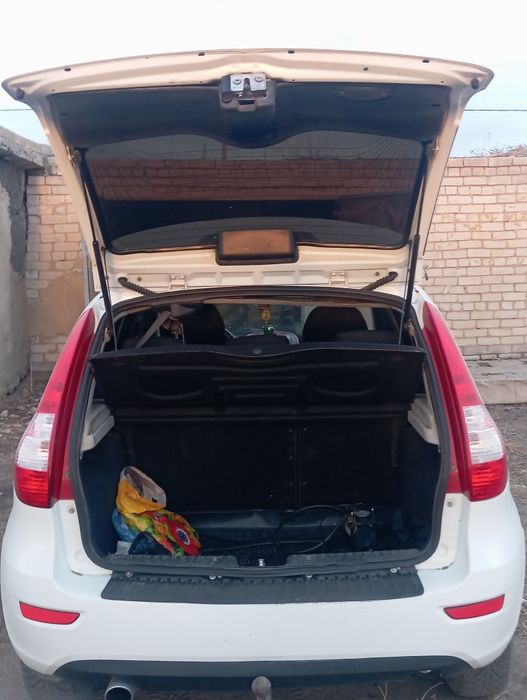 Продам Лада калину 2