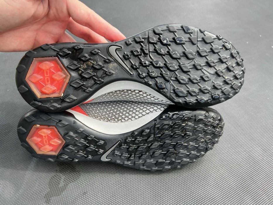 Футболни обувки Nike ZOOM PHANTOMX 3 PRO TF