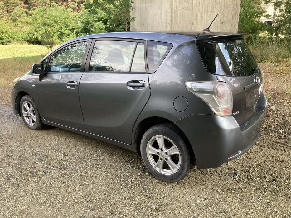 Тойота версо/Toyota Verso 2.0D4D 126кс 09-12г