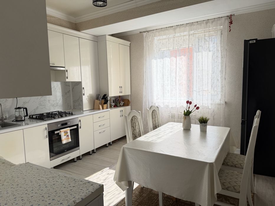 Продам 3-х комнатную квартиру