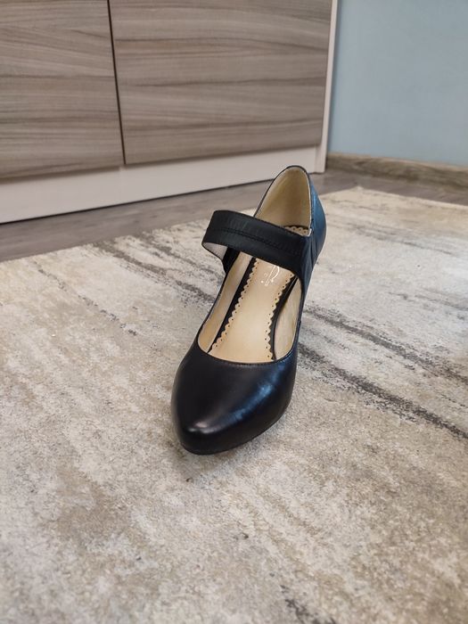 Туфли  женские, 38 размер