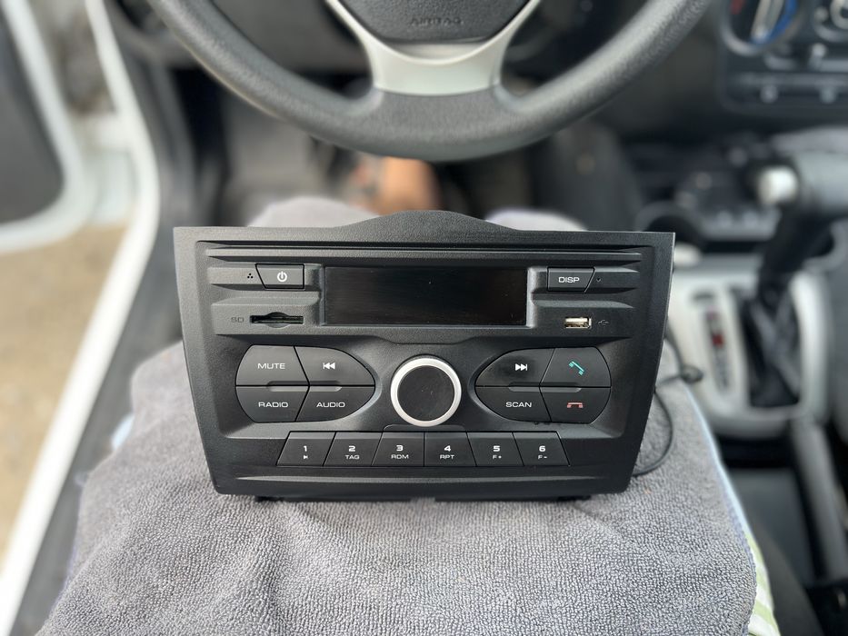 Магнитола гранта фл ева коврики