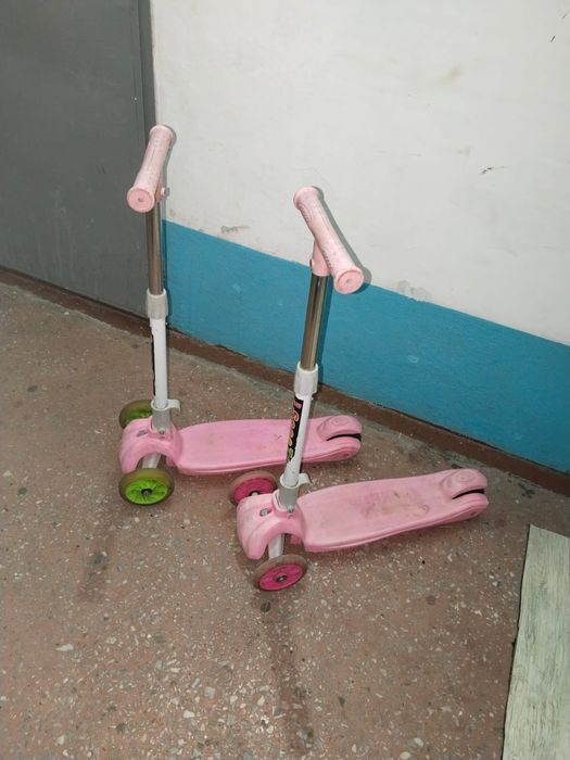 Продам самокат детский