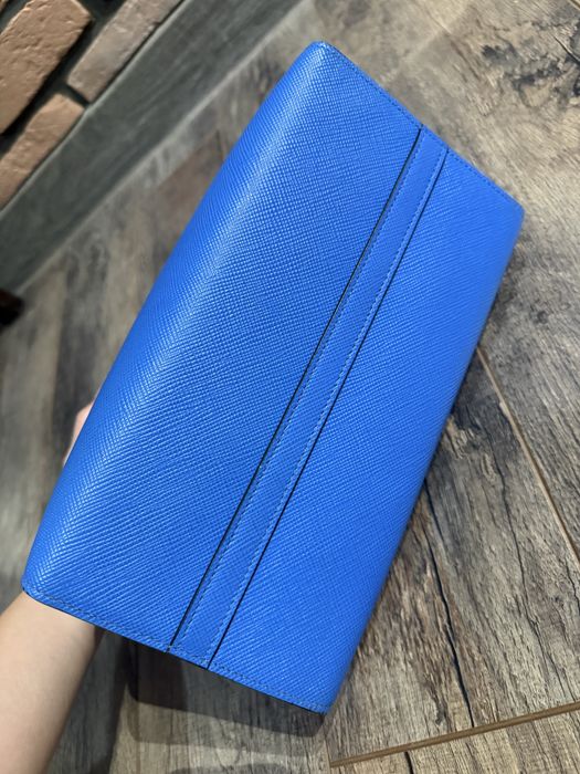 Продам сумку Prada оригинал