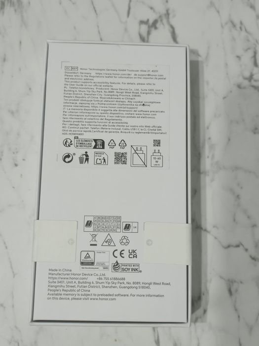Vand/Schimb Honor 600 256gb SIGILAT