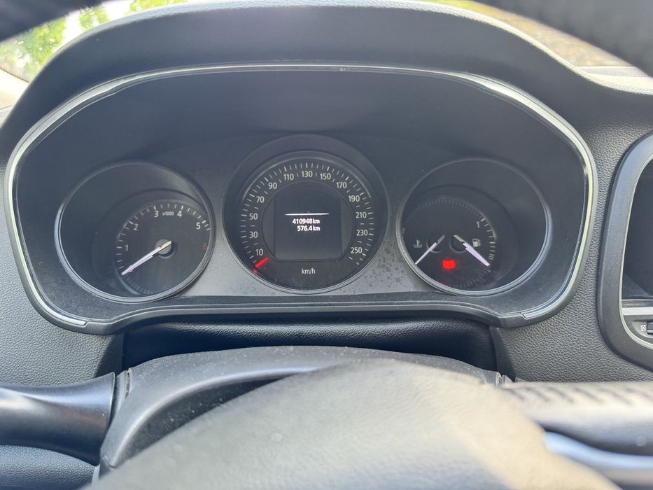 Renault Megane 4 sedan 1.6 GPL