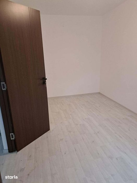 Apartament 2 camere , Ozana , M15 , parter , 46.000 euro neg.