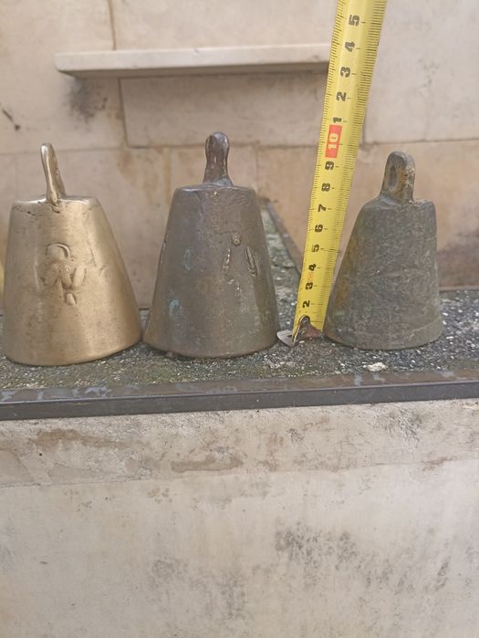 Стари чанове 3 бр.,с размери 8 см,8см.,7 см