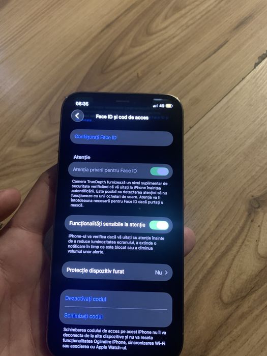 vand iPhone 12 pro impecabil