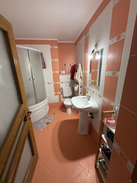 PROPRIETAR INCHIRIEZ Apartament 3 camere G Enescu