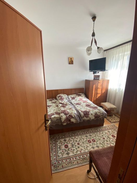 Spre inchiriere apartament Colentina 3 camere