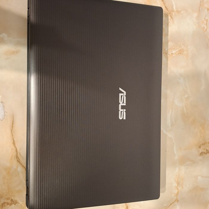 Laptop Asus, K55A, i3 3110 M, 8gb Ddr3, SSD 128 gb,  plus incarcator