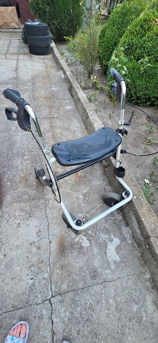 Проходилка за възрастни