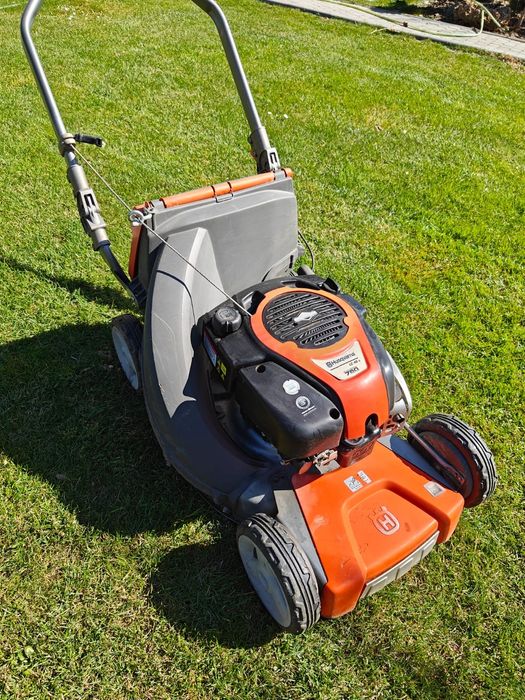 Husqvarna LC 48 E Masina de tuns iarba