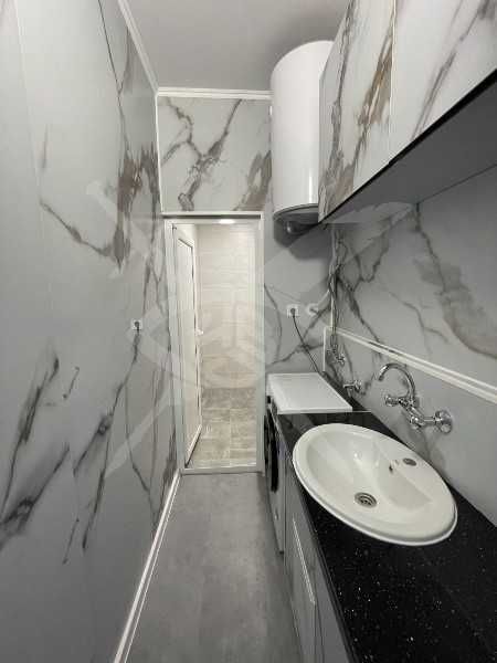 Дава се под наем Четиристаен апартамент в Пловдив, Тракия - 86 кв.м за 648.21 € - Снимка #7