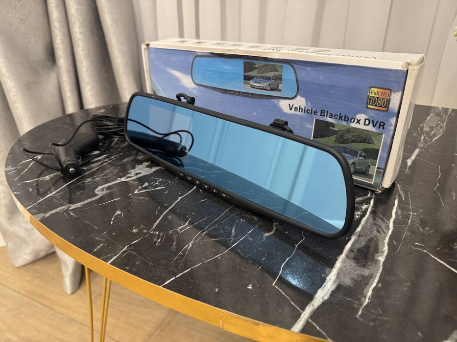 Видеорегистратор на авто