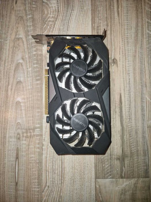 Placa de video Gigabyte GeForce GTX 1650 Windforce OC 4G GDDR5