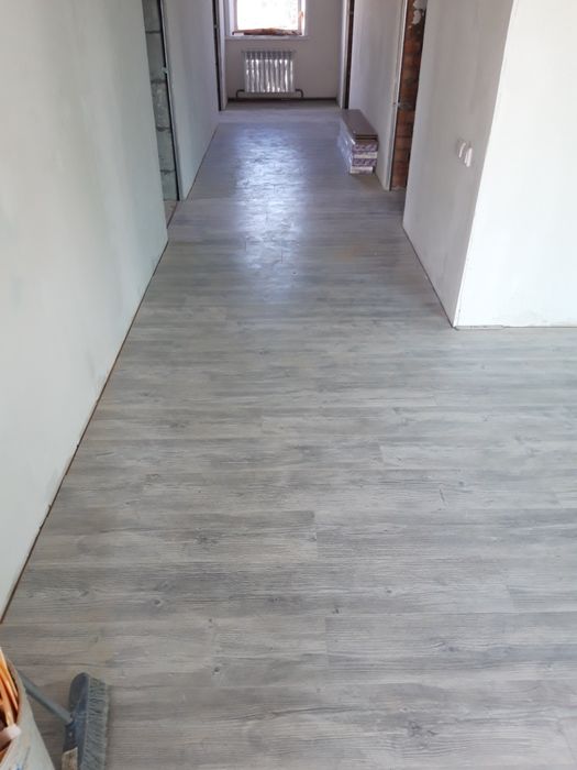 Постелю ламинат линолеум