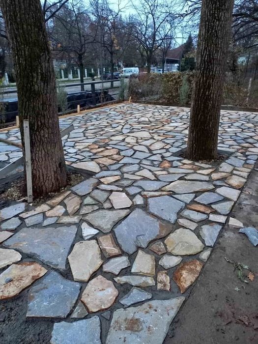Piatra naturala de munte oferim montaj profesional