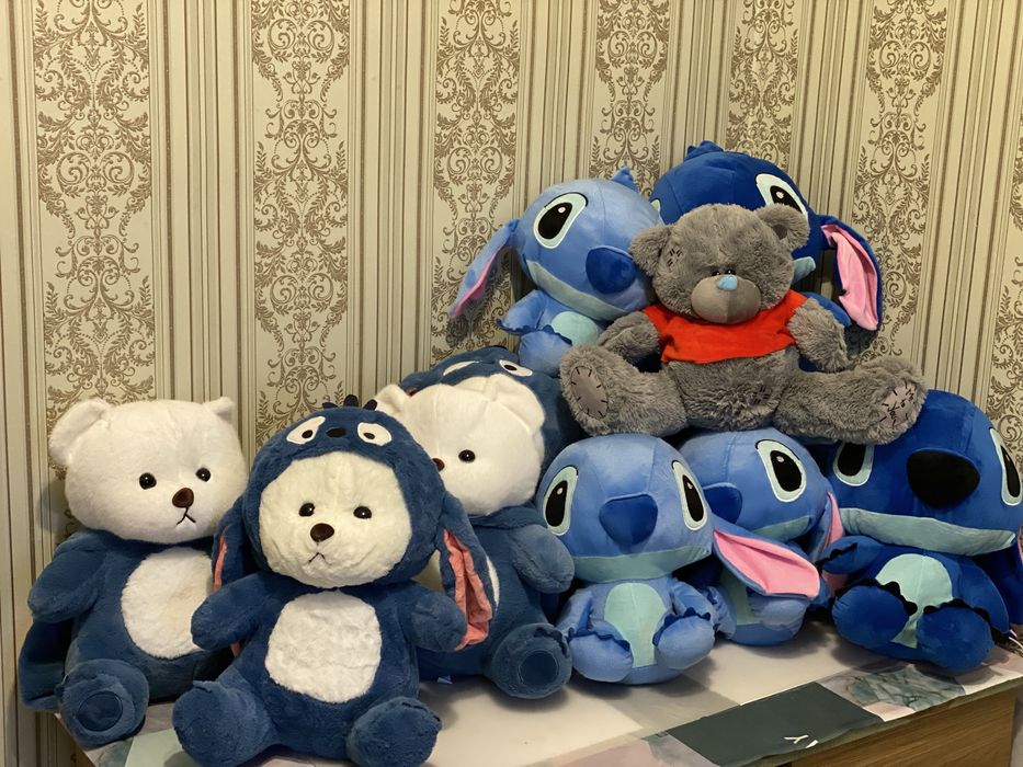 Teddiy stich stech kapishonkali ayiq myaxkiy igrushki mandarin buketla