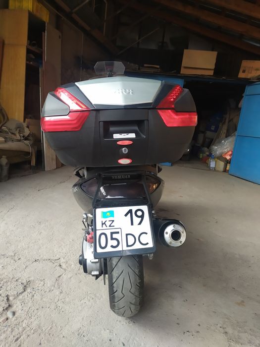 Макси скутер Yamaha