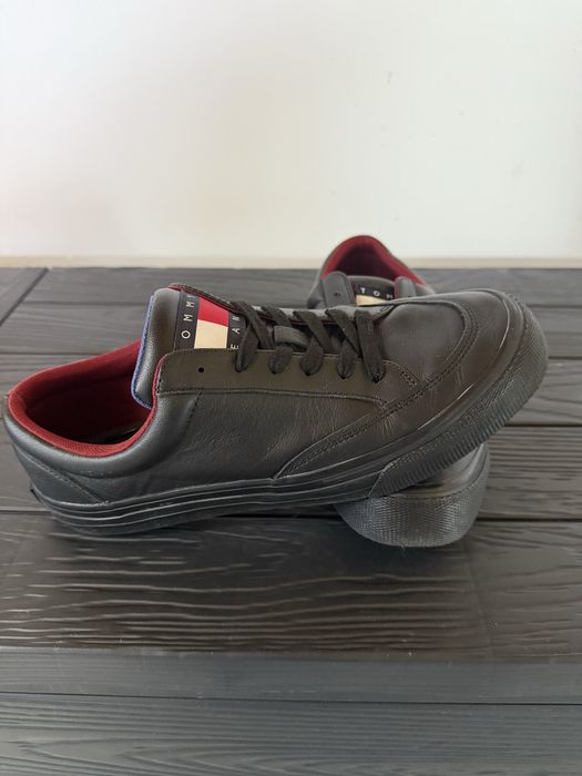 Adidasi Tommy Jeans Sneakers Skate Leather Vulc