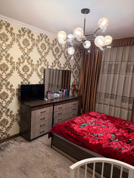 Продается квартира!!! Сергели 8 2х комнатная, 7- этаж. С лифтовойим