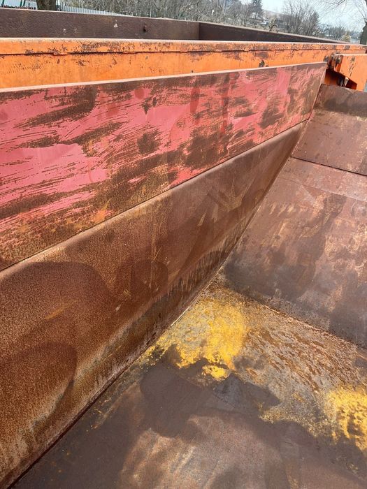 Remorcă 4 T basculabila