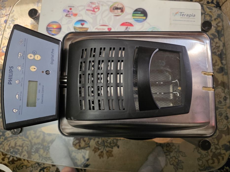 Friteusa  cu ulei PHILIPS