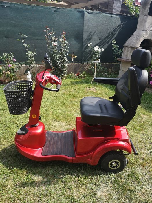 Carucior electric pt persoane cu dizabilitati. Elektra 7000,