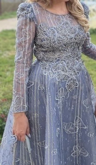 Вечерние платья 2 шт