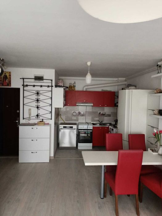 Apartament de inchiriat