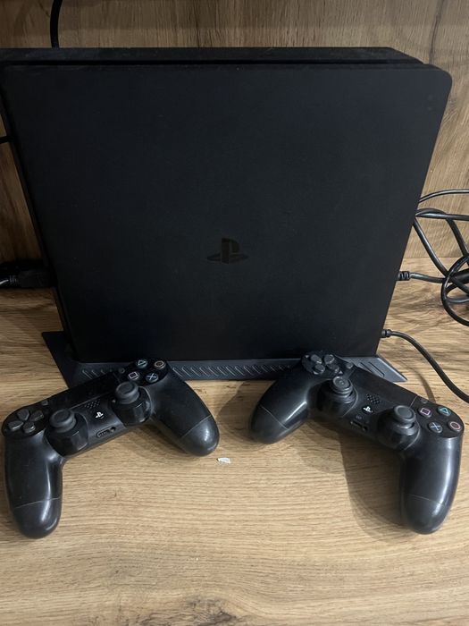 Sony Playstation 4 slim